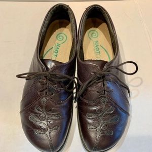 Naot Brown Walking Oxfords Shoes Size 36/US 5